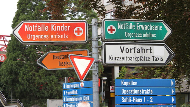 Auch in Schweizer Krankenhäusern gibt es viele Engpässe. Nach Ansicht des Bundesamt für wirtschaftliche Landesversorgung melden Apotheker diese zu selten. (Foto: Foto Soraja/ stock.adobe,com)