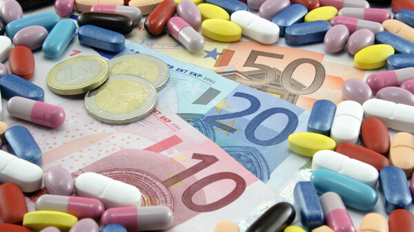Höhere Ausgaben für Arzneimittel, weniger Rezepte