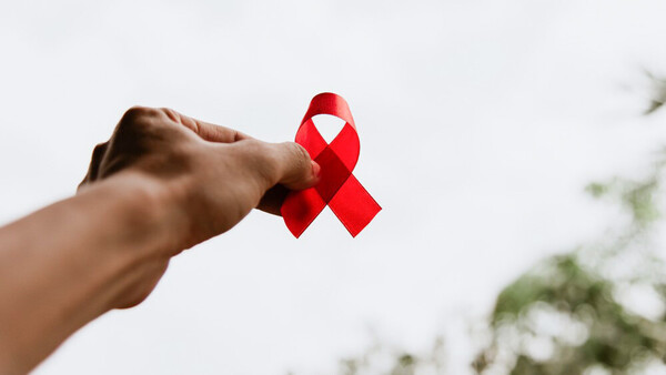HIV: Die Welt ist nicht auf Kurs