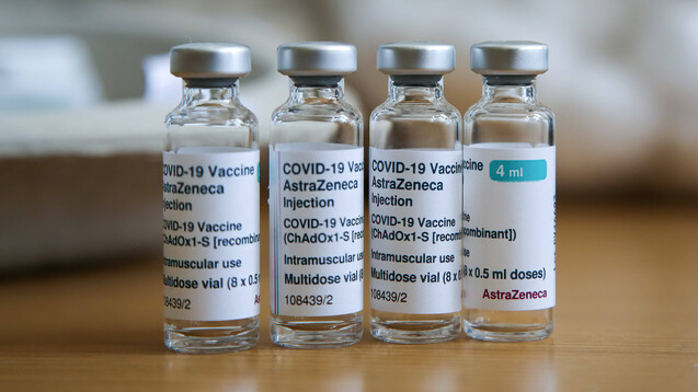 Der Bund ermöglicht es den Bundesländern, nicht benötigte COVID-19-Impfstoffdosen zurückzugeben. (s / Foto: IMAGO / ZUMA Wire)