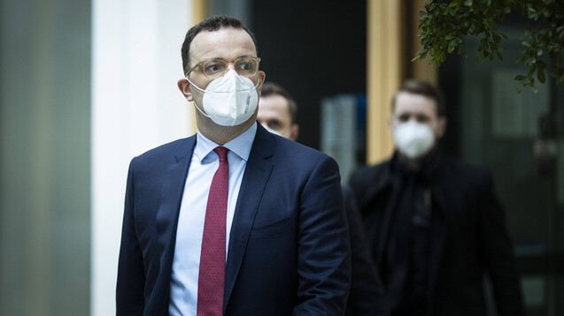 Bundesgesundheitsminister Jens Spahn räumt im Spiegel-Interview ein: Auch Max Müller hat ein Maskenangebot abgegeben. (Foto: IMAGO / photothek)