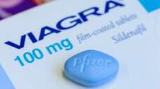 Die Sachverständigen beim BfArM haben ihre Meinung nicht geändert: Viagra soll verschreibungspflichtig bleiben. (Foto: Alex Segre / AdobeStock)