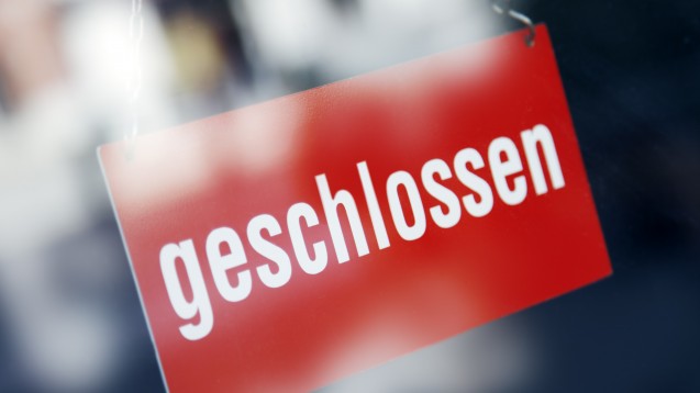 Die AOK Hessen will einen Apotheker noch zweieinhalb Jahre nach der Schließung retaxieren. (Foto: Friedberg/Fotolia)