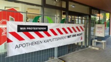 Bundesweit bleiben heute Apotheken geschlossen, so wie die Vital-Apotheke in Bad-Saulgau. (Foto: privat)