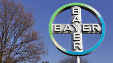 Bayer setzt verstärkt auf Frauengesundheit. (Foto: imago images / Future Image)