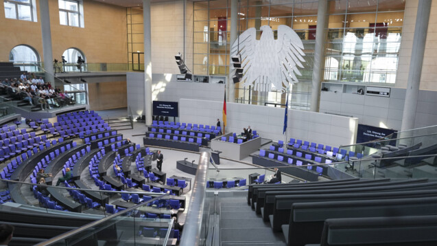 Morgen steht im Deutschen Bundestag die Abstimmung über das Pflegestudiumstärkungsgesetz an. (Foto: imago images / Political-Moments)
