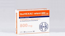 Hexal ruft zwei Chargen Ibuhexal 800 retard zurück. Die abgebildete 20er Packung ist jedoch nicht mehr im Handel. (Foto. Hexal)