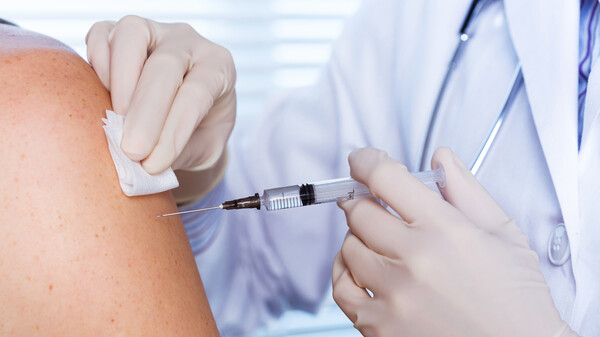 Klinische Prüfung von Coronavirus-Vakzinen nimmt Fahrt auf