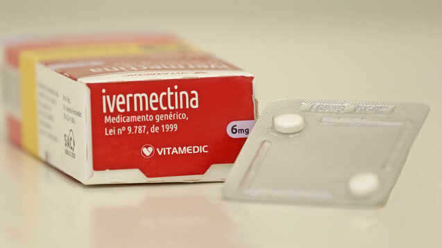 Vor allem in südamerikanischen Ländern mit hohen Infektionszahlen ist es zu einem Hype um Ivermectin gegen COVID-19 gekommen. In den USA sah sich die FDA dazu veranlasst, von der Einnahme von Veterinärarzneimitteln mit Ivermectin abzuraten, um einen Missbrauch zu verhindern. (Foto: imago images / Fotoarena)