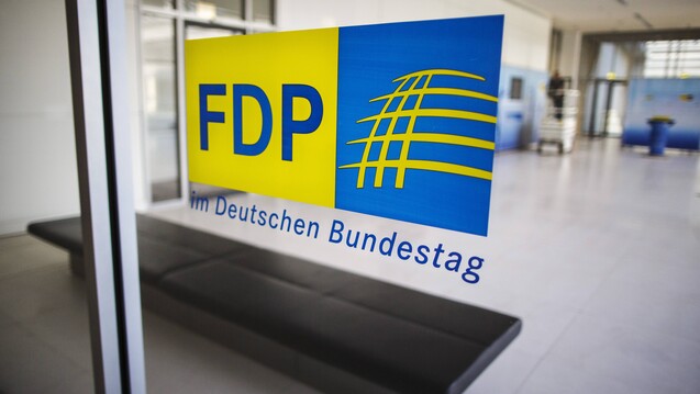 Die FDP-Bundestagsfraktion interessiert sich für die regierungsinternen Meinungsbildungsprozesse zur Importförderung. (Foto: Imago)