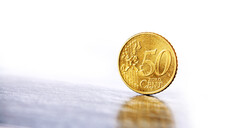 In einer niedersächsischen Apotheke erhielten Kunden bei jedem Besuch einen 50-Cent-Wertbon, den sie anschließend beim Kauf nicht preisgebundener Produkte verrechnen lassen konnten. (x / Foto: Pixxs / AdobeStock)