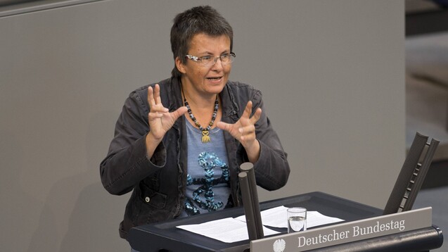 Kathrin Vogler sitzt seit dem Jahr 2009 für die Linke im Bundestag. (Foto: IMAGO / photothek)