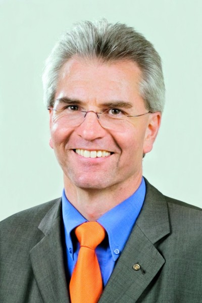 1 Jahr im Amt Dr. Hans-Peter Hubmann, Vorsitzender des Bayerischen ...