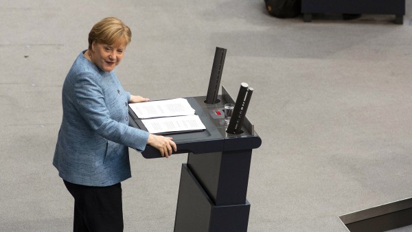 Merkel: Gesundheitsdaten ins Bürgerportal integrieren
