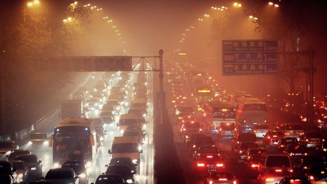 Smog: Schadstoffindex der US-Botschaft für den gefährlichen Feinstaub erreichte "gefährliche" Spitzenwerte von 500 bis 600. (Foto: dpa)
