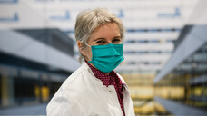 Prof. Sabine Wicker ist Betriebsärztin des Universitätsklinikums Frankfurt! am Main und Mitglied der Ständigen Impfkommission am Robert Koch Institut,(Foto: picture alliance/dpa/dpa pool | Andreas Arnold)