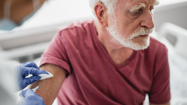 Warum sollen sich ältere Menschen mit Efluelda gegen Grippe impfen lassen?