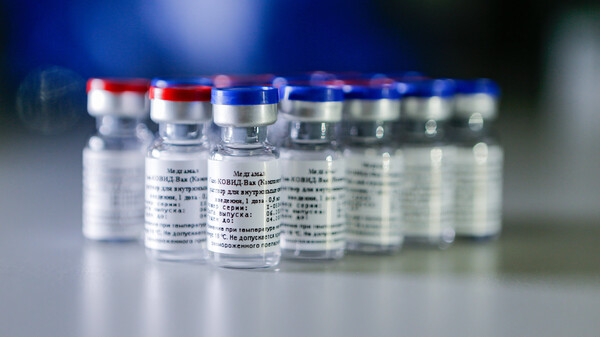 Russland will Corona-Impfstoff im September ausliefern