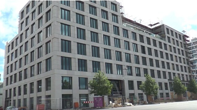Das neue Apothekerhaus in Berlin-Mitte ist fast fertig. (s / Foto: Screenshot Youtube)