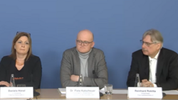 Pressekonferenz der Freien Apothekerschaft zur Klage gegen die BRD. (Foto: Screenshot MZ)&nbsp;
