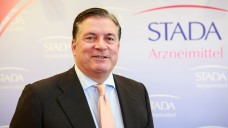 Wegen persönlicher Umstände: Die Stada Arzneimittel AG teilte mit, dass das Anstellungsverhältnis mit dem langjährigen Vorstandsvorsitzenden Hartmut Retzlaff aufgelöst wurde. (Foto: Stada)