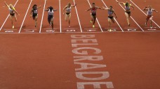 Nicht langsamer oder tatsächlicher schneller? Beim Sport gibt es das Zielfoto, bei Studien sind kleine Unterschiede schwerer rauszuarbeiten. (Foto: picture alliance / AP Photo)