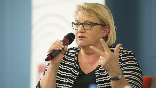 Die Arzneimittel-Expertin der Grünen, Kordula Schulz-Asche, im Gespräch mit DAZ.online. (Foto: Kuelker)
