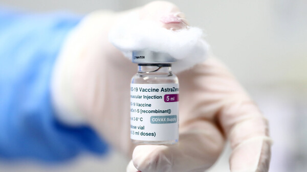 Wie man Zweifeln bei Impfung mit Vaxzevria begegnen kann