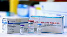 Der PRAC empfiehlt, die Produktinformationen zum COVID-19-Impfstoff Janssen und von Spikevax um eine potenzielle neue Nebenwirkung und einen Warnhinweis zu ergänzen. (Foto: IMAGO / Pixsell)