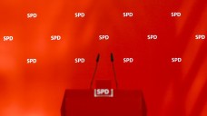 Widerspruch: Die SPD-Bundesminister Brigitte Zypries (Wirtschaft) und Heiko Maaß (Justiz) widersprechen dem Rx-Versandverbot und machen es somit fast unmöglich, dass das Verbot am kommenden Mittwoch im Kabinett beschlossen wird. (Foto: dpa)