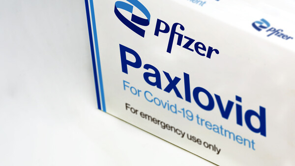 Pfizer beantragt US-Notfallzulassung für Paxlovid 
