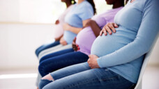 Topiramat ist in der Schwangerschaft kontraindiziert, es sei denn, es gibt keine geeignete alternative Behandlung. (Symbolfoto: Andrey Popov / AdobeStock)