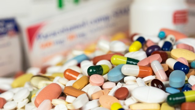 Arzneimittel retten Leben - dennoch gehören ihre Hersteller nicht zu den beliebtesten Firmen. (Foto: Gundolf Renze / Fotolia)