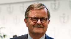 Frank Ulrich Montomery wurde erneut – mit weniger Stimmen – zum Präsidenten der Bundesärztekammer gewählt. (Foto: jardai/modusphoto)