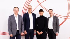 Das neue Geschäftsführungsteam der Mediengruppe Deutscher Apotheker Verlag: Nils Wörner, Dr. Benjamin Wessinger, Leonie Haas-Rotta und Thomas Koch (v. l., Foto: DAV)