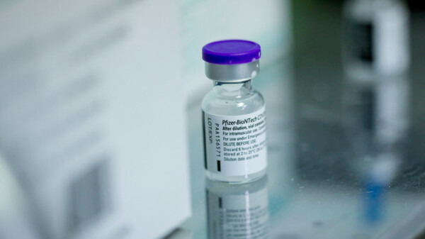 Trotz Verzögerung: Ansprüche auf Honorar für Impfstoffe gehen nicht unter