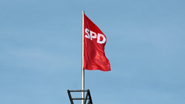 SPD will „endlich“ höheres Apothekerhonorar
