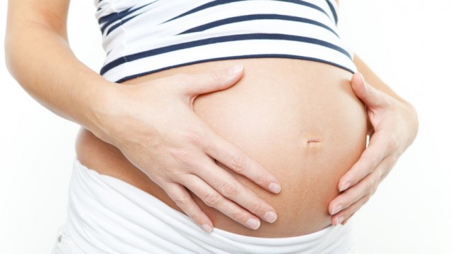 Risikoschwangerschaften: Soll die GKV Trisomie-Tests erstatten? (Foto: drubig Foto / Fotolia)