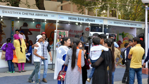 Health Camp nahe des Ausstellungsgeländes Pragati Maidan in Delhi, 15. November 2015. (Quelle: Ministry of Health, India)