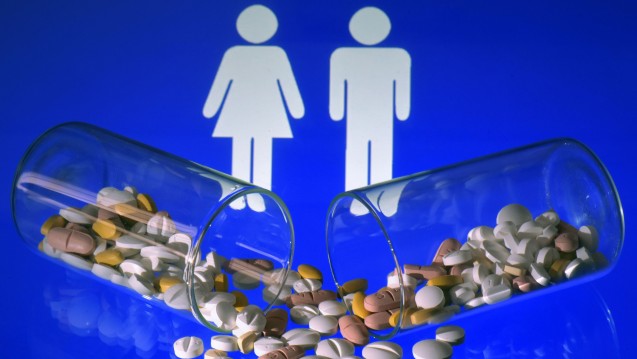  Arzneimittel können bei Männern und Frauen unterschiedlich wirken – eine Herausforderung für die Forschung. (Foto: Jan-Peter Kasper/FSU)