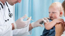 In der EU ist derzeit noch kein Corona-Impfstoff für Kleinkinder zugelassen. (s / Foto: Photographee.eu / AdobeStock)