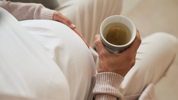 Tees in der Schwangerschaft und Stillzeit