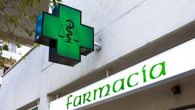 In Schweizer Medien wird der Vorwurf erhoben, dass Apotheker und Großhändler die Arzneimittelversorgung verteuern? Was ist dran? ( r / Foto: Imago)