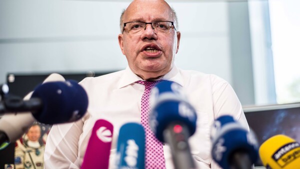 Wirtschaftsminister Altmaier will Internetkonzerne strenger kontrollieren