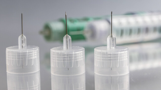 Insulin darf die Apotheke in Patronen oder Fertigpens abgeben, weil sie eine Apotheke ist. Für die Nadeln und den wiederverwendbaren Pen braucht sie eine Präqualifizierung. (Foto: IMAGO / Science Photo Library)
