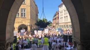 Tausende gehen in Westfalen-Lippe auf die Straße