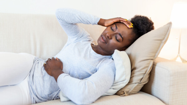 Wie Migräne und Menstruation zusammenhängen