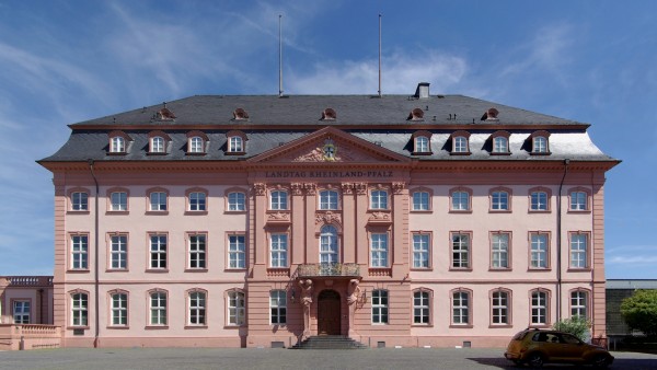 Streit um Boehringer-Verträge erreicht den Landtag